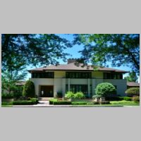 A. P. Johnson House (1905), Delavan, Wisconsin, photo Jim Roberts, Wikipedia.jpg